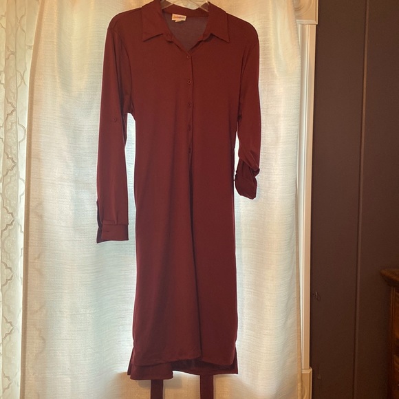 LuLaRoe Dresses & Skirts - Lularoe NWT dark wine colored dress